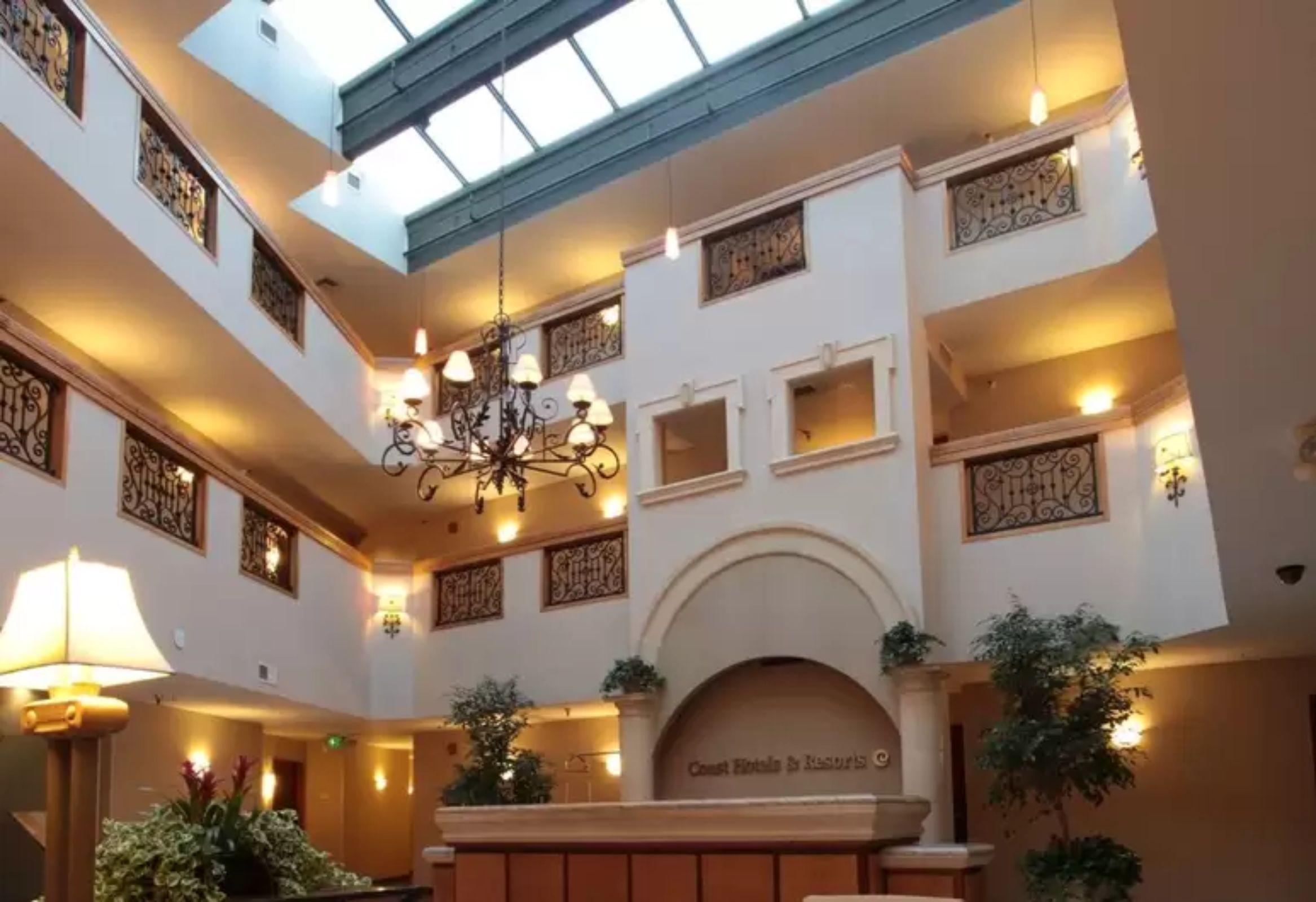 Coast Burbank Hotel Exterior foto